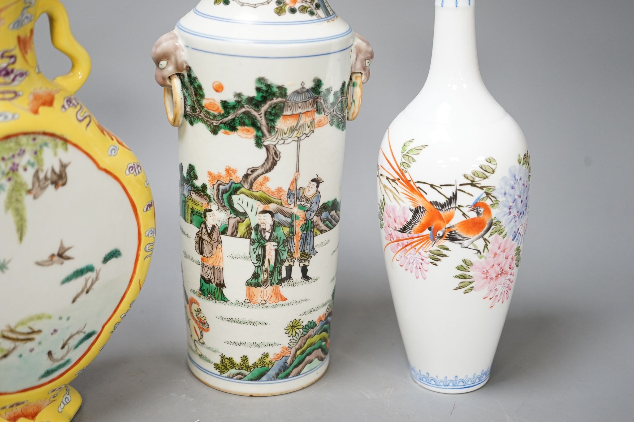 Three Chinese porcelain vases, tallest 26cm